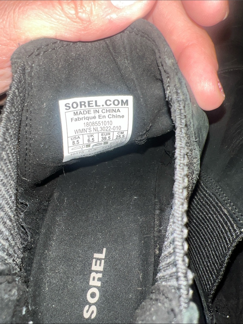 Women's Sorel Black Ankle Boots - Sleek Side-Elastic Design - Picture 4 of 5